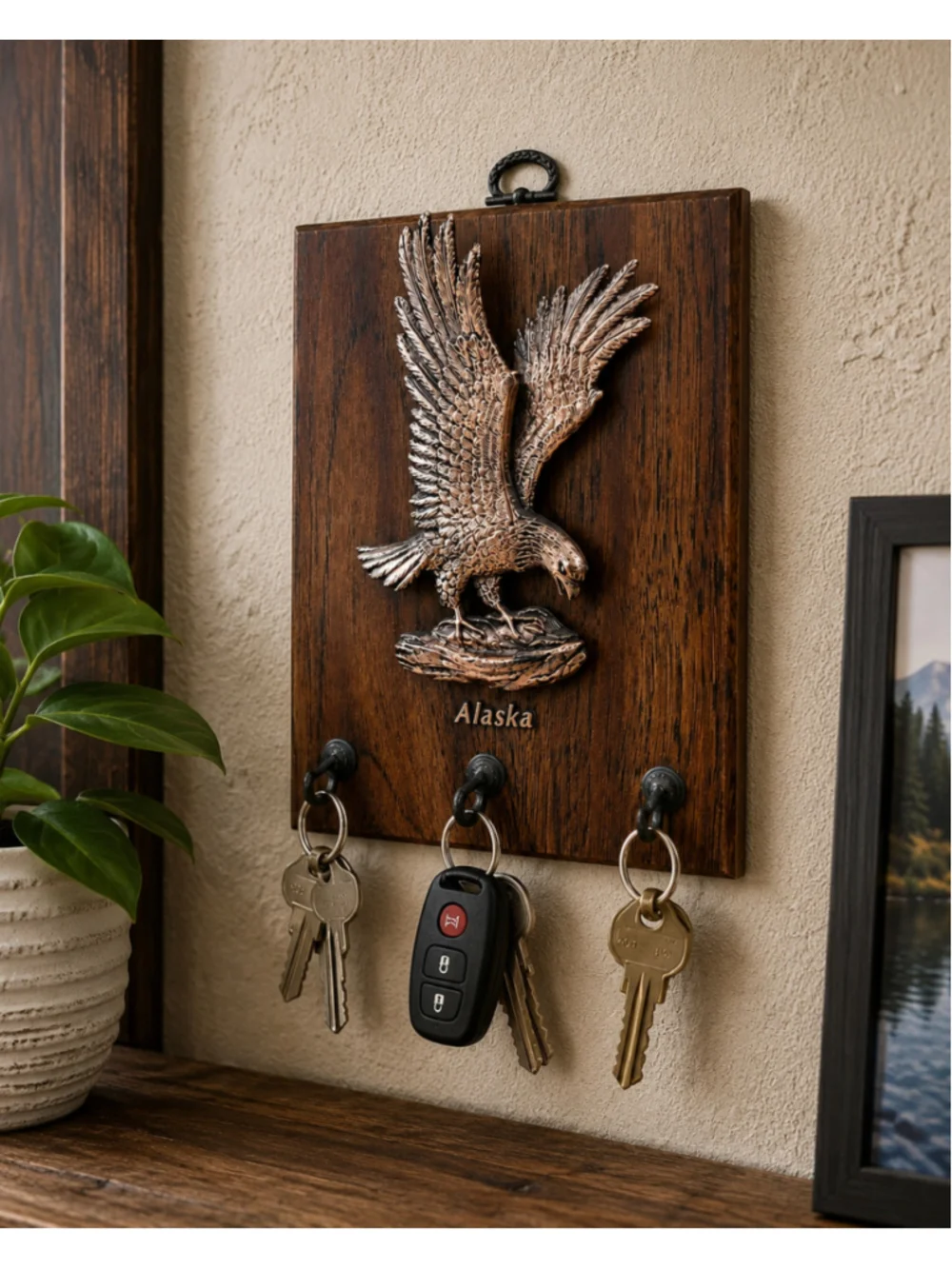 A&F Alaska Eagle Wall Mounted Key Holder One Size Brown Bronze